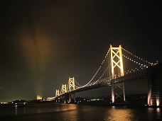 夜の瀬戸大橋